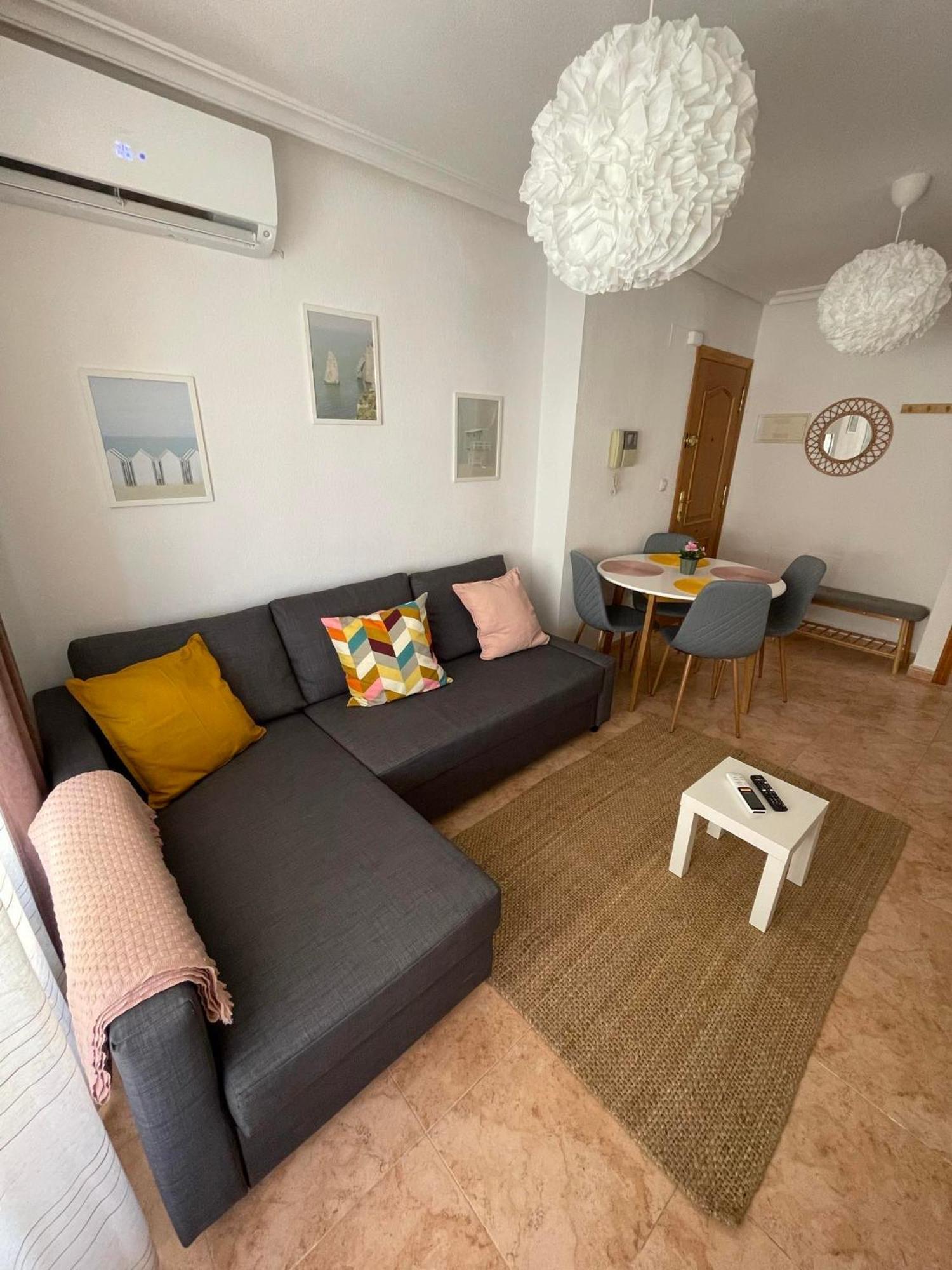 Charming Apartment 500M To Cura Beach Торевиеха Екстериор снимка