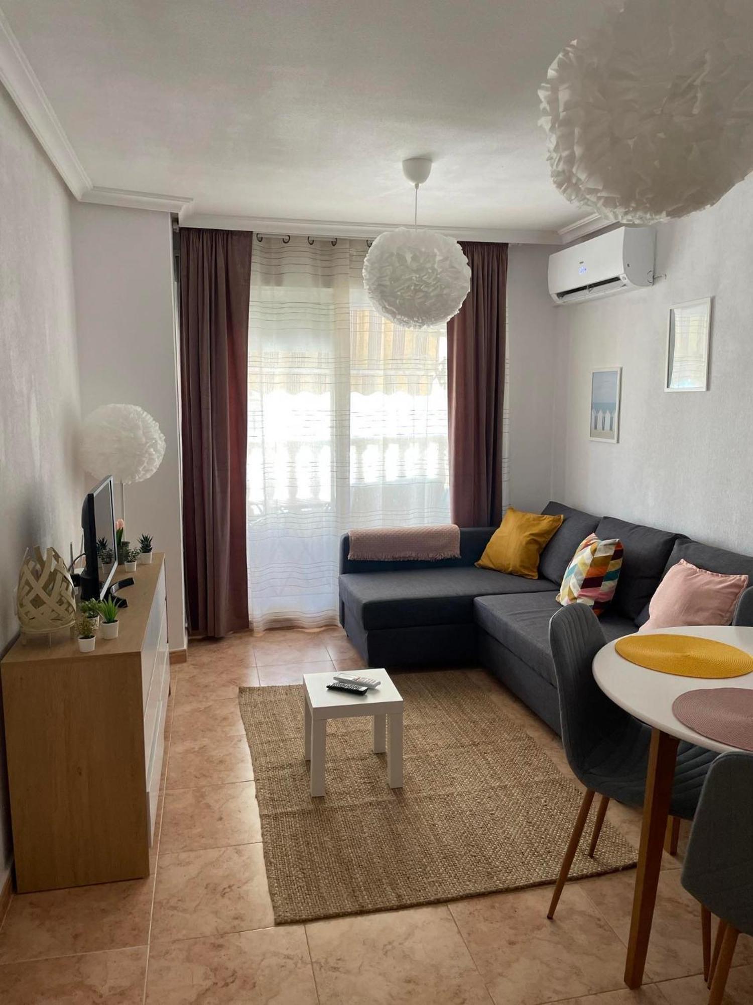 Charming Apartment 500M To Cura Beach Торевиеха Екстериор снимка